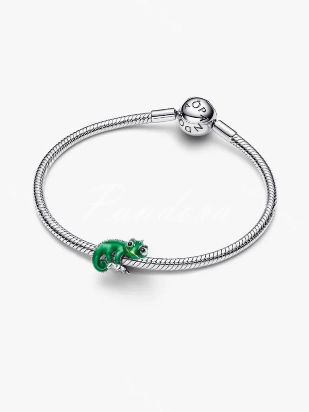 Pandora 🚚 ships